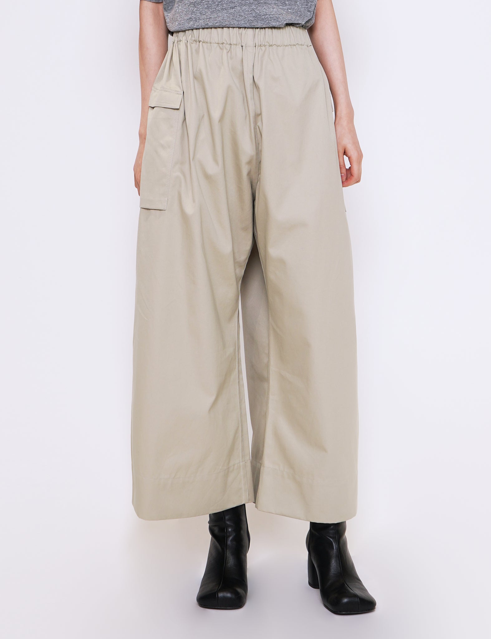 BEIGE VENTILE® PANTS