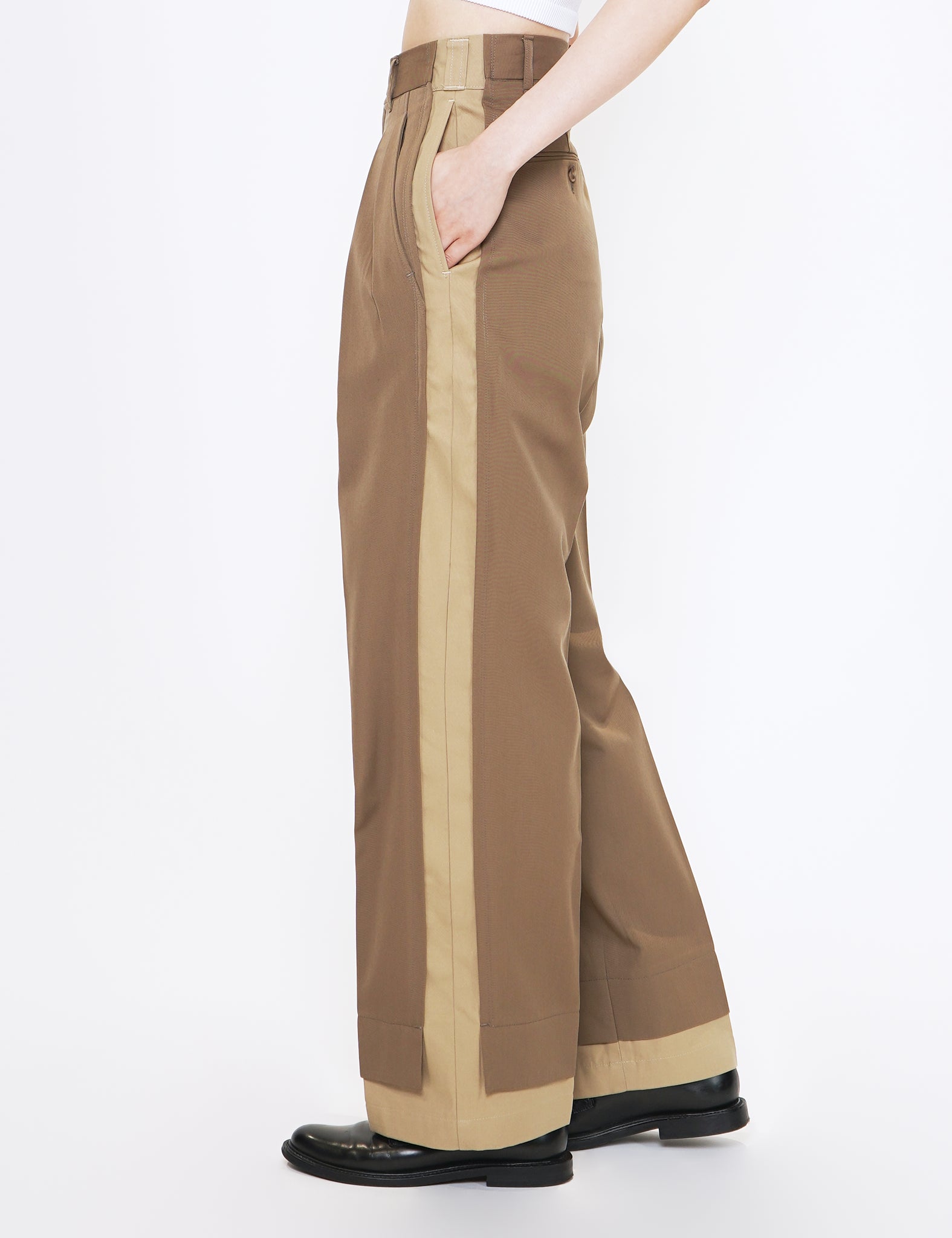 BEIGE BROKEN WIDE TWO PLEATED TROUSERS