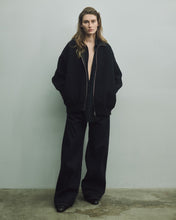 Load image into Gallery viewer, BLACK C/SI TWILL OVERSIZED SKIPPER SHIRT
