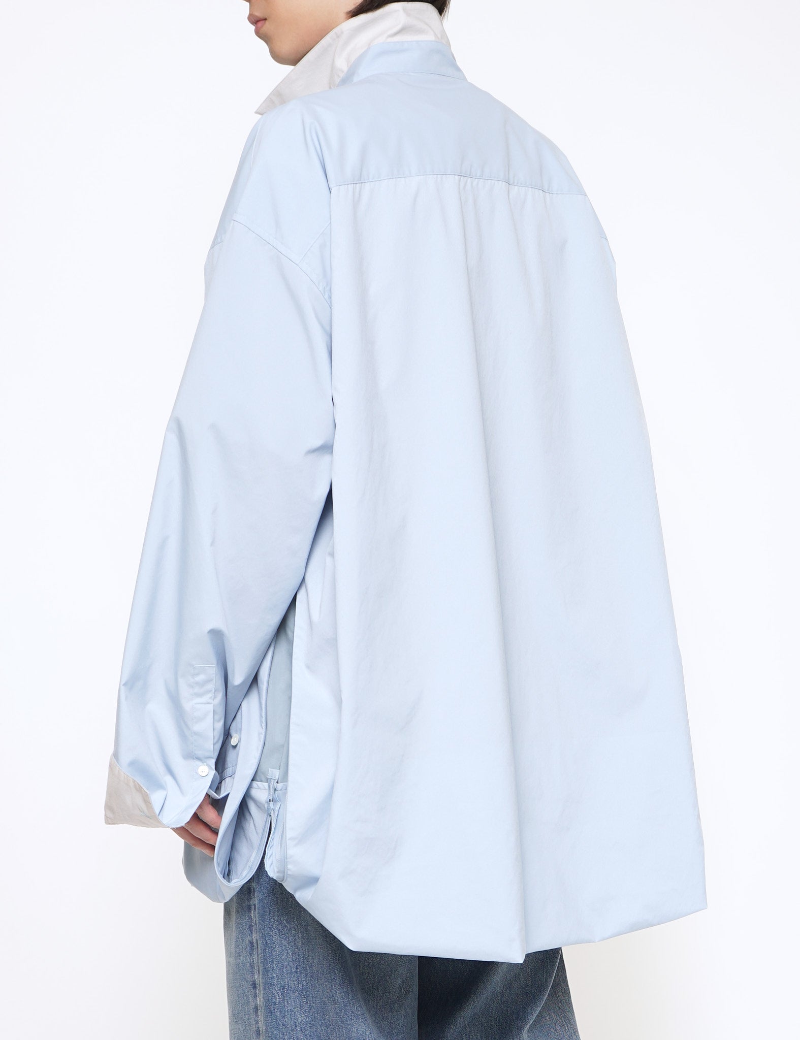 GRAPH LAYER EXCLUSIVE － L.BLUE x G.BLUE OVERSIZED WIND SHIRT