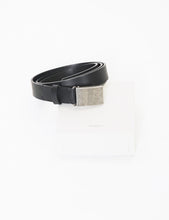 Load image into Gallery viewer, BLACK PLAIN BUCKLE LEATHER BELT
