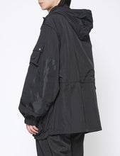 Load image into Gallery viewer, BLACK NYLON MULTI POCKETS DETACHABLE UTILITY BLOUSON
