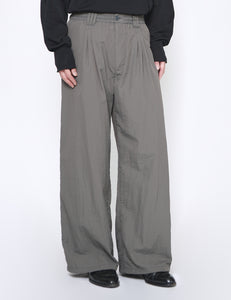 CHARCOAL KHAKI NYLON 3PLEATED WIDE-LEG EASY TROUSERS