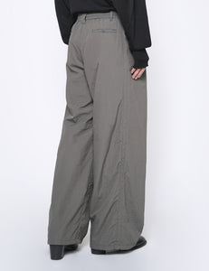 CHARCOAL KHAKI NYLON 3PLEATED WIDE-LEG EASY TROUSERS