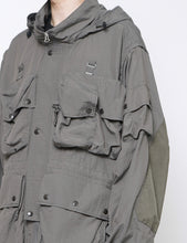 Load image into Gallery viewer, CHARCOAL KHAKI MULTI POCKETS DETACHABLE UTILITY BLOUSON
