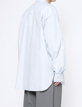 Load image into Gallery viewer, OFF BLUE OVERSIZED DOWN PAT SHIRT
