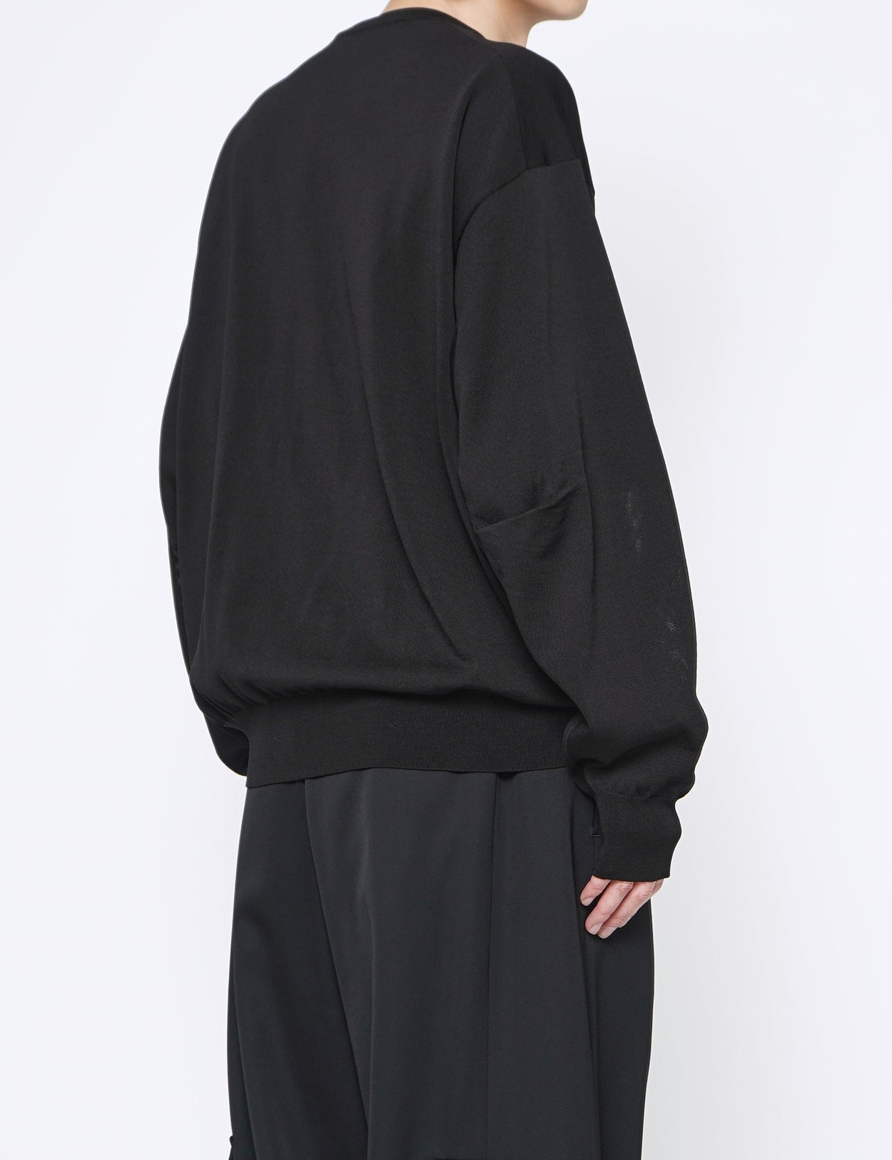 BLACK WOOL SILK KNIT TUCKED LS