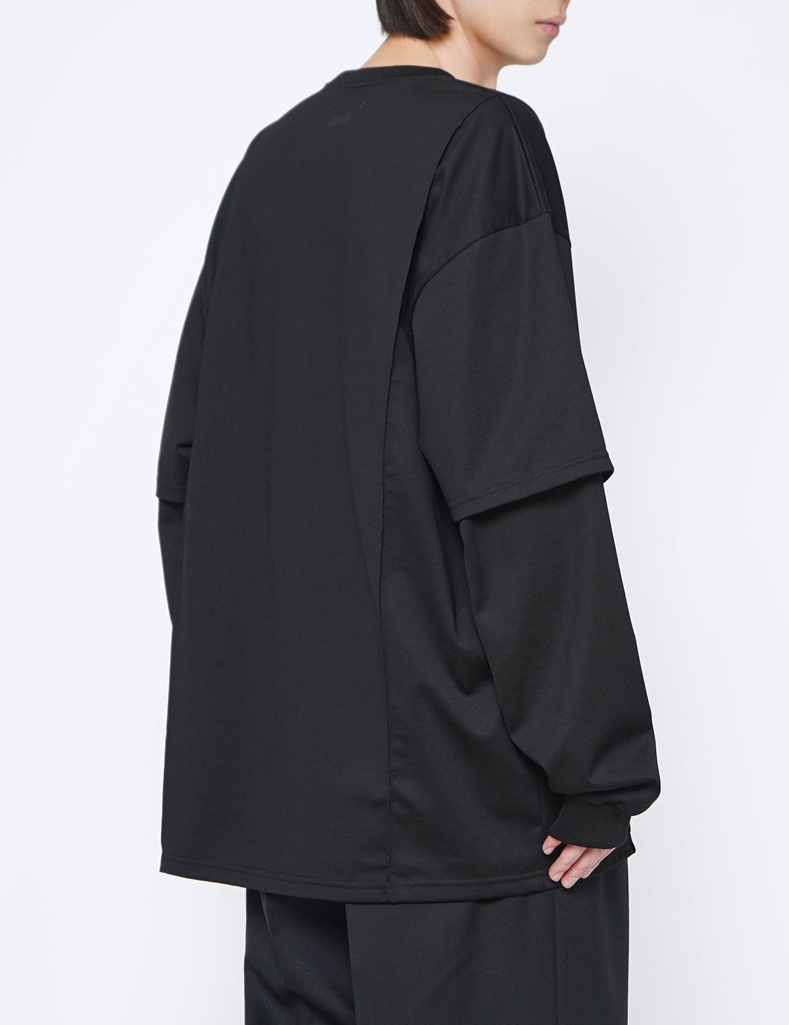 BLACK OVERSIZED LAYERED SLEEVE TEE