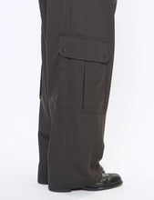 Load image into Gallery viewer, GREY KHAKI CARGO POCKET WIDE EASY TROUSERS
