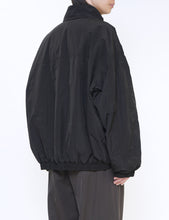 Load image into Gallery viewer, BLACK WINDPROOF NYLON PADDED JACKET
