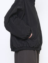 Load image into Gallery viewer, BLACK WINDPROOF NYLON PADDED JACKET
