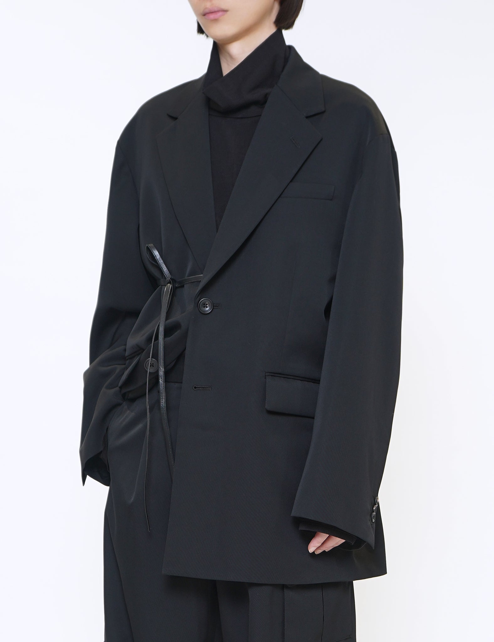 ssstein BLACK OVERSIZED SINGLE BREASTED LONG JACKET SS26