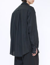 Load image into Gallery viewer, BLACK C/SI TWILL OVERSIZED SKIPPER SHIRT
