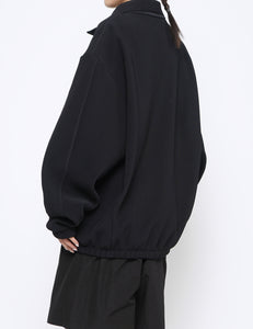 BLACK GRADATION PLEATS TWIST SLEEVE ZIP JACKET