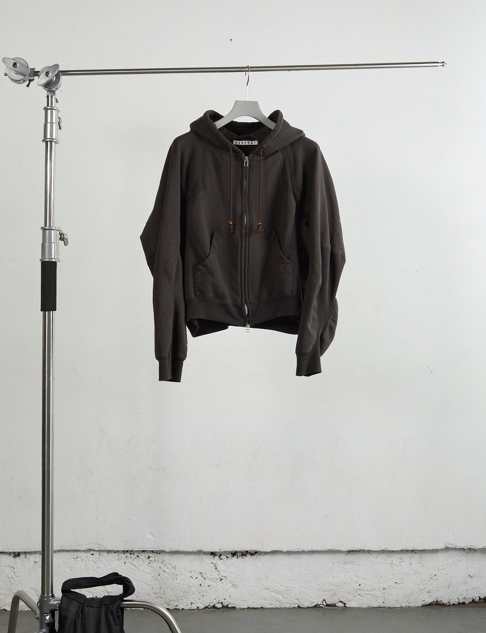 DARK BROWN PANELLED ZIP UP HOODIE