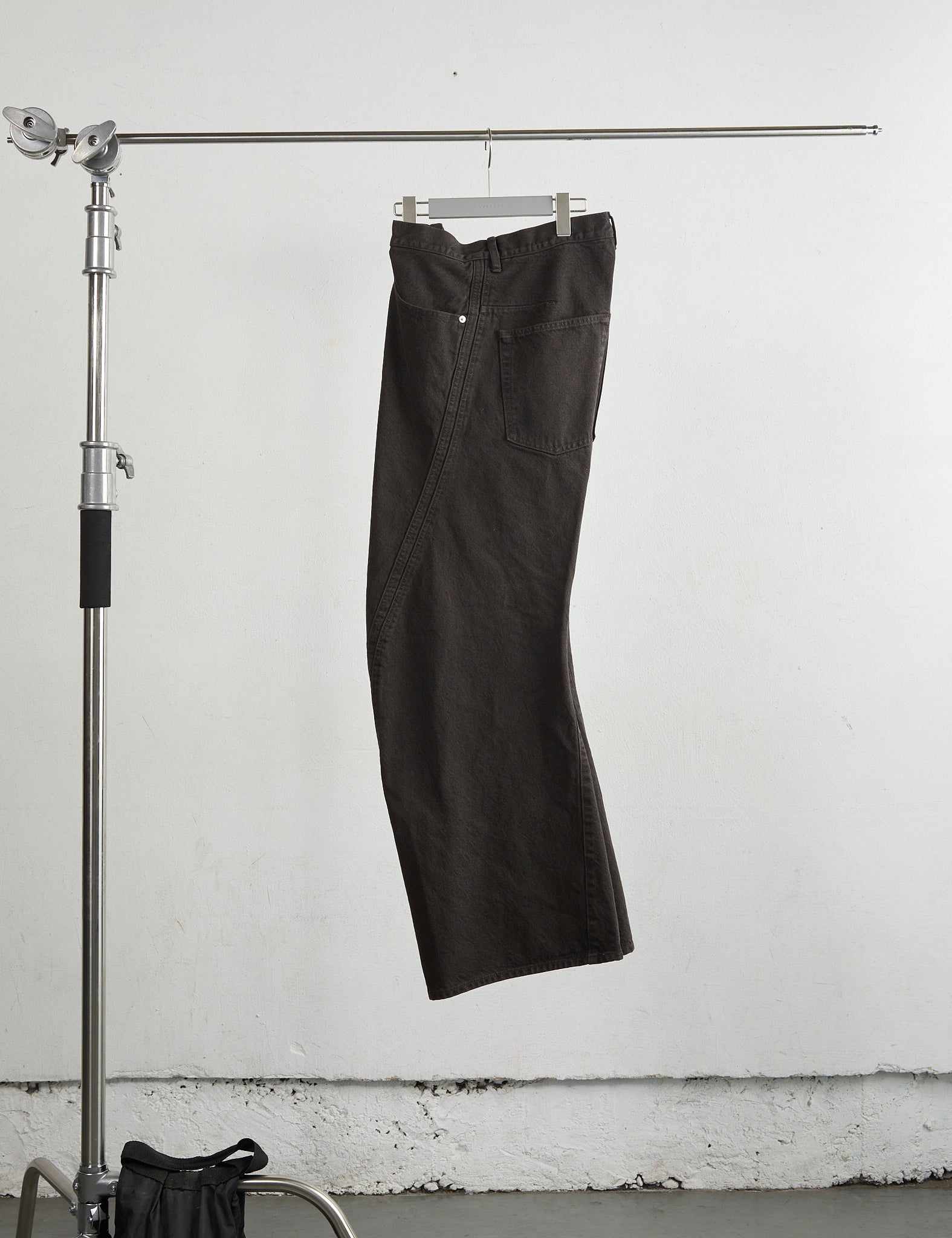 DARK BROWN 3D TWISTED WIDE LEG JEANS