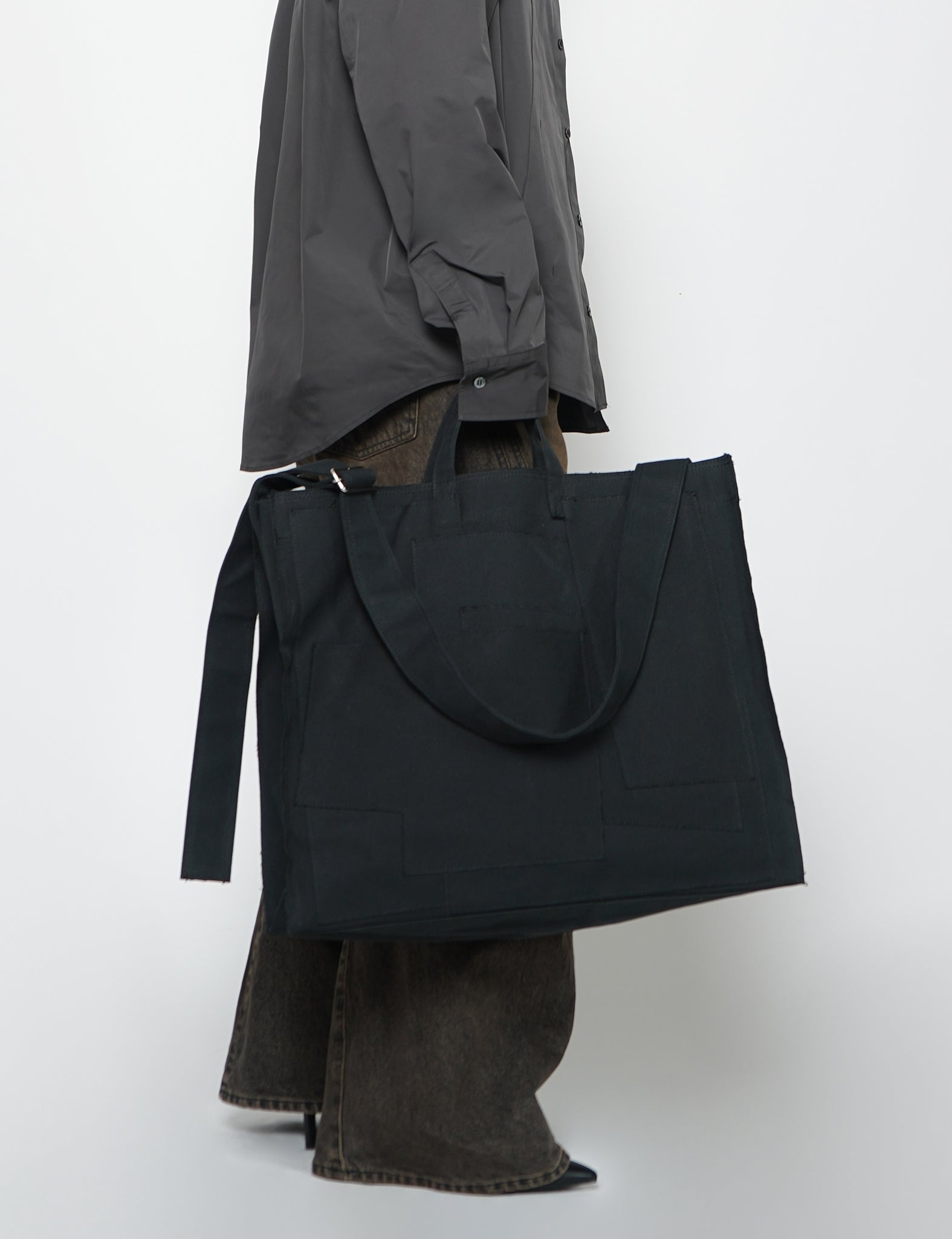 BLACK CUT & LAYERED CANVAS TOTE BAG