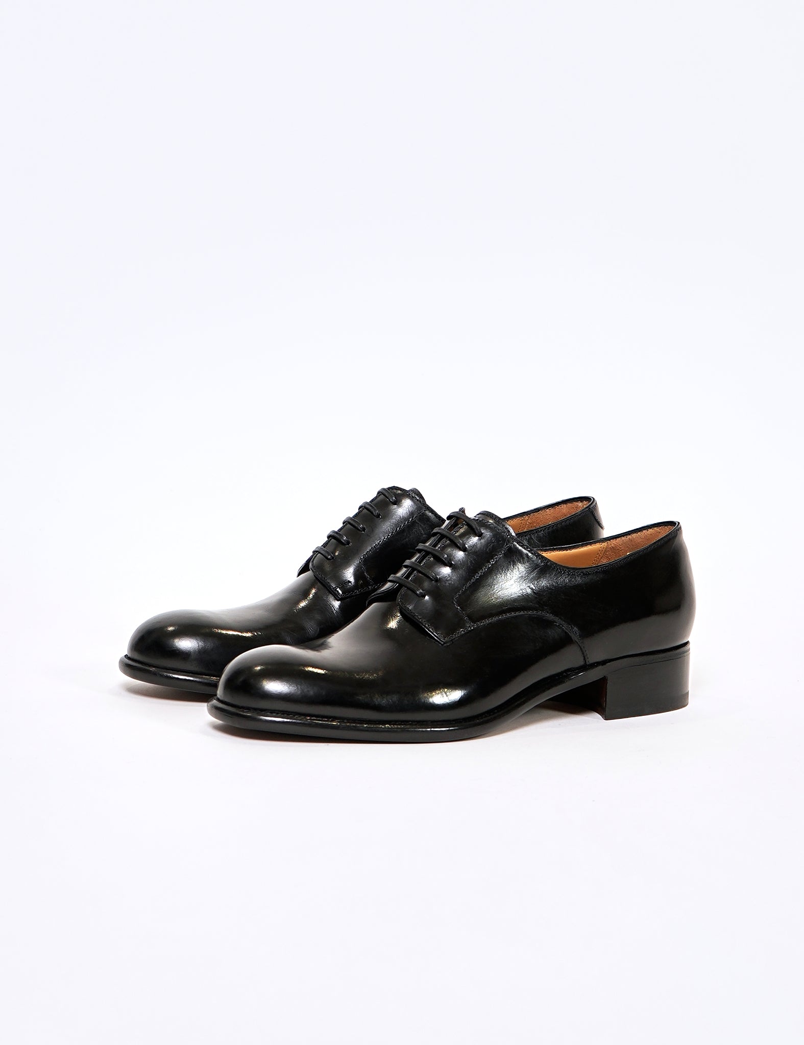 Le Yucca's BLACK CROMO CALF PLAIN TOE – GRAPH LAYER