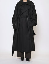 Load image into Gallery viewer, BLACK OVERSIZED DOUBLE BREASTED COAT
