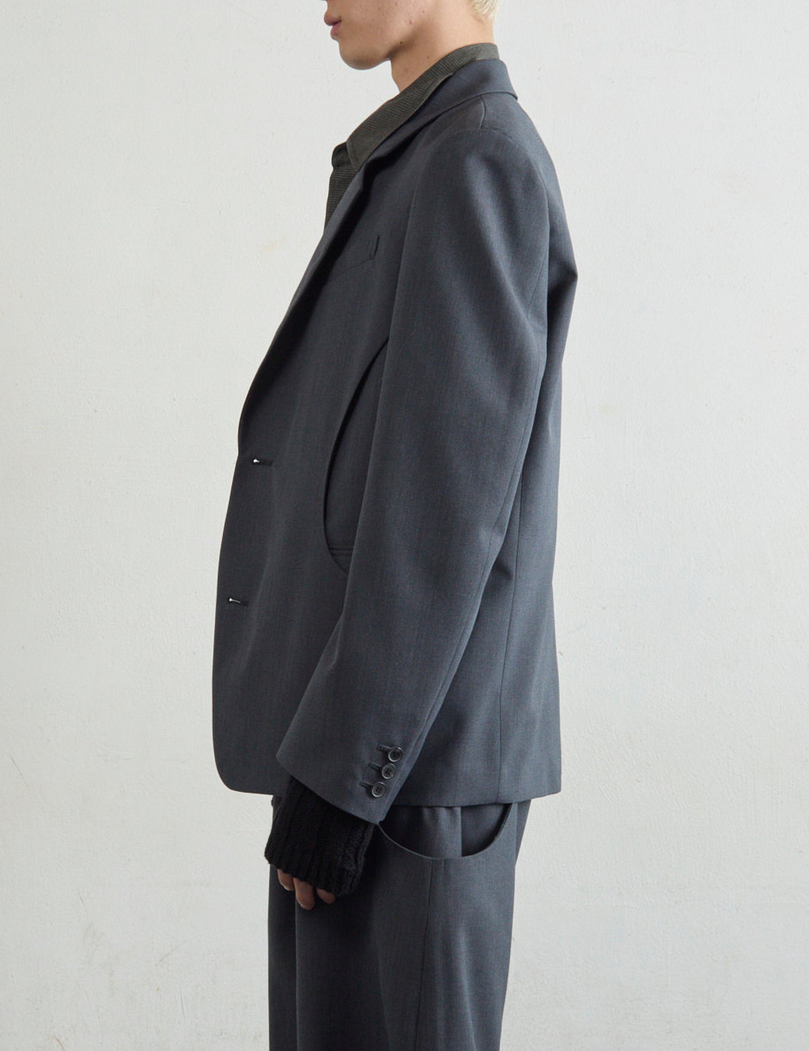 CHARCOAL PANELLED SINGLE-BREASTED BLAZER