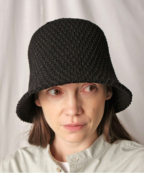 BLACK LACKING HAT