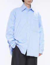 Load image into Gallery viewer, BLUE STRIPE PADDED SHIRT
