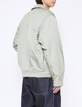 Load image into Gallery viewer, GREEN REVERSIBLE PUFFED SIMPLE JACKET
