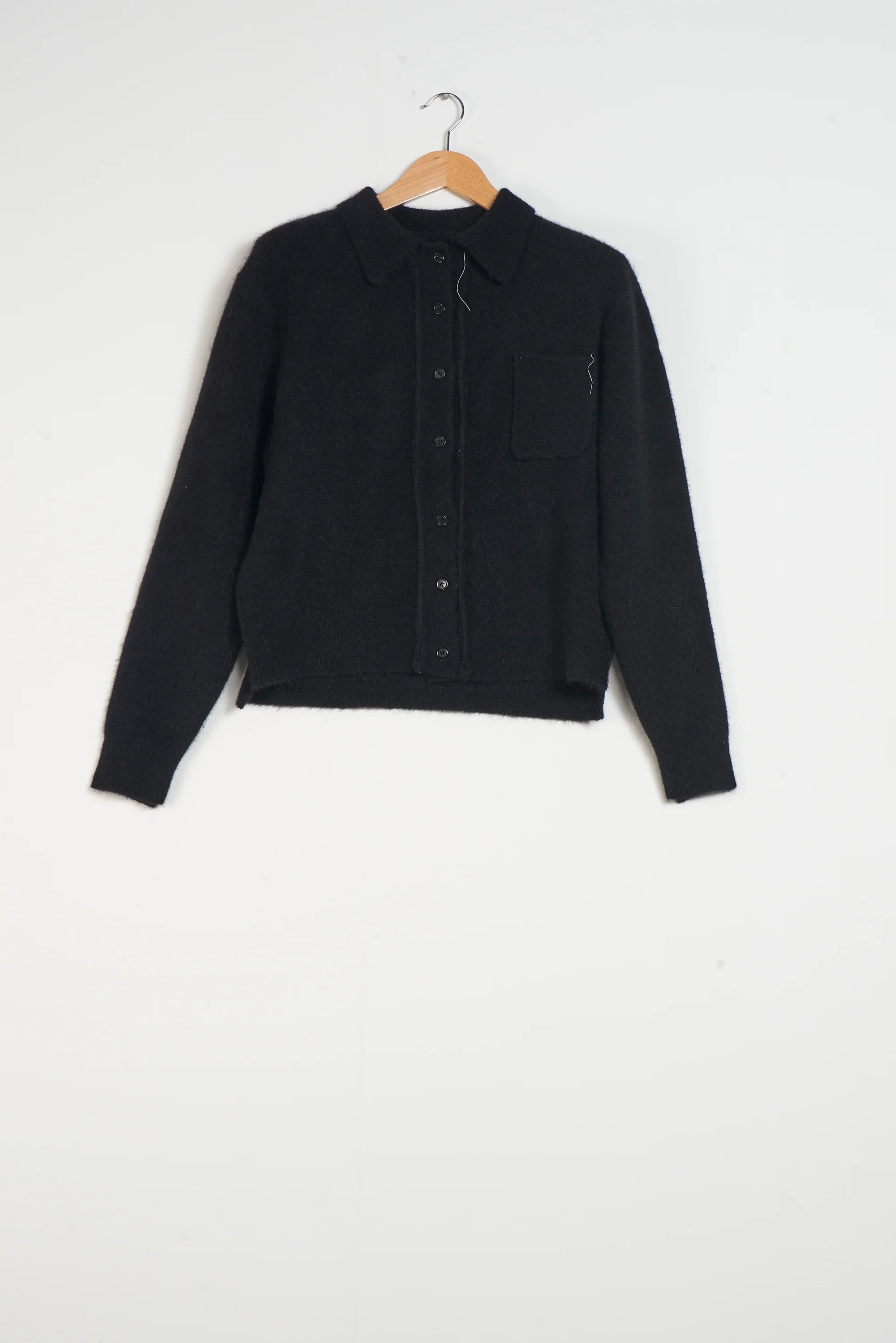 BLACK HAIRY CARDIGAN