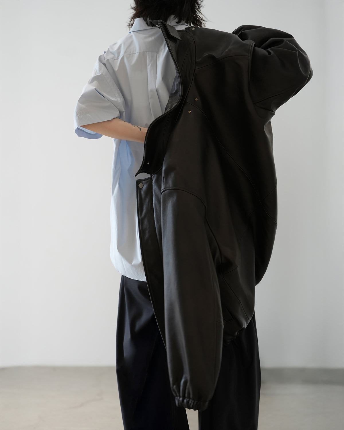 VINTAGE BLACK SHEEP LEATHER ZIP SHORT JACKET