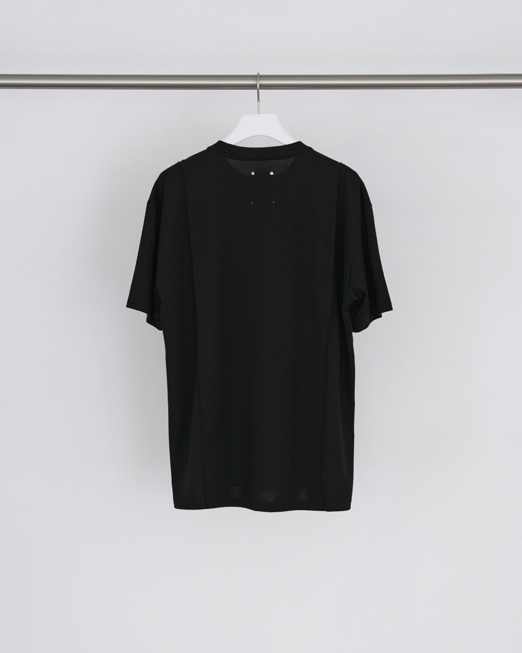 GRAPH LAYER EXCLUSIVE BLACK OVERSIZED PINTUCK TEE