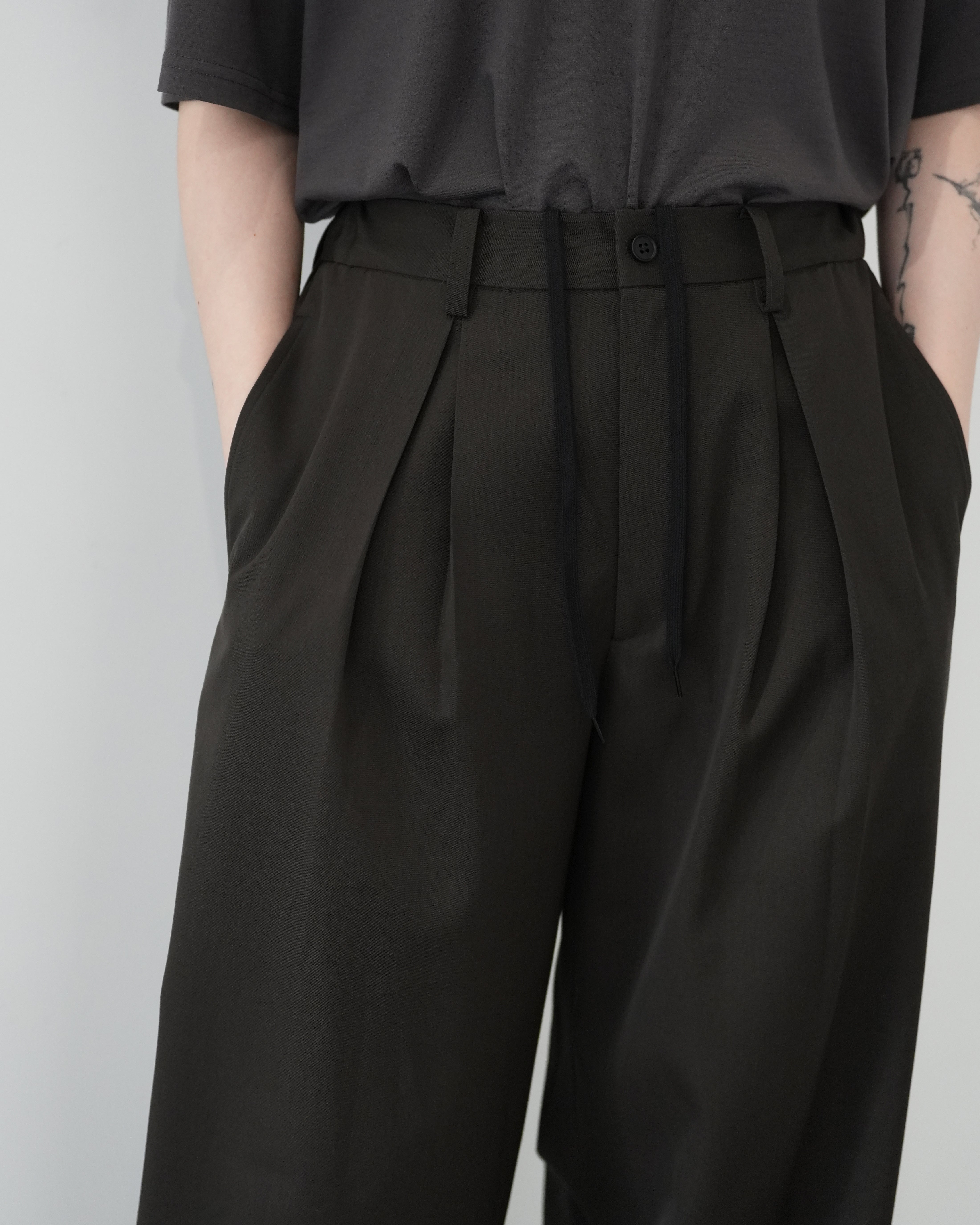 GREY KHAKI EASY WIDE TROUSERS