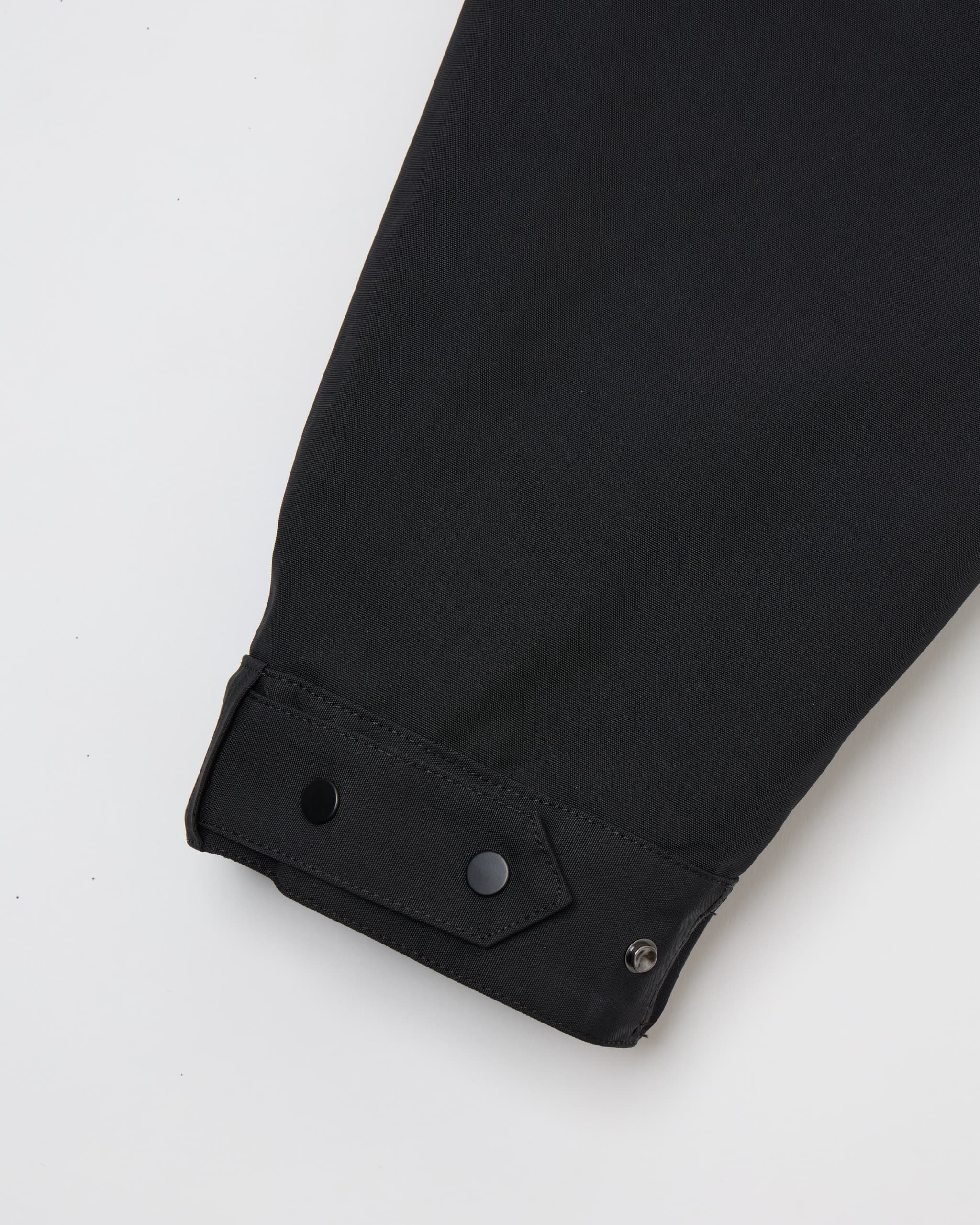 BLACK TRAINING JACKET