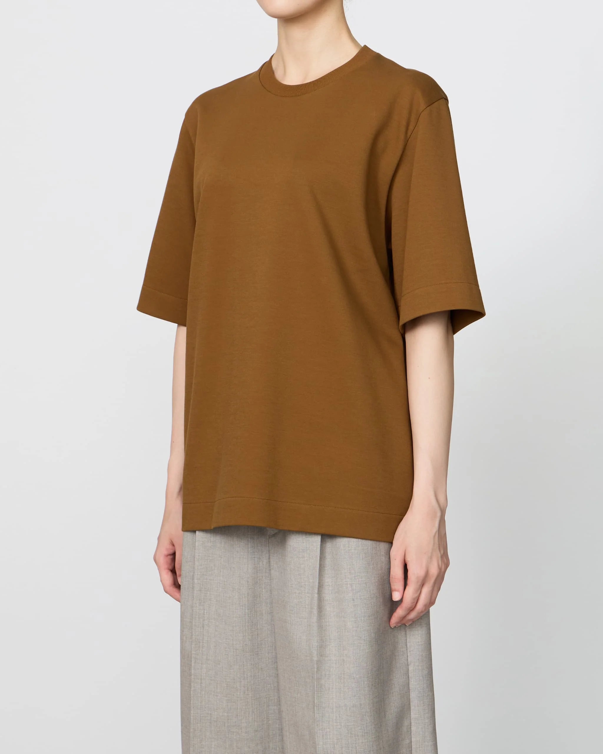 BROWN HALF-SLEEVED T-SHIRT
