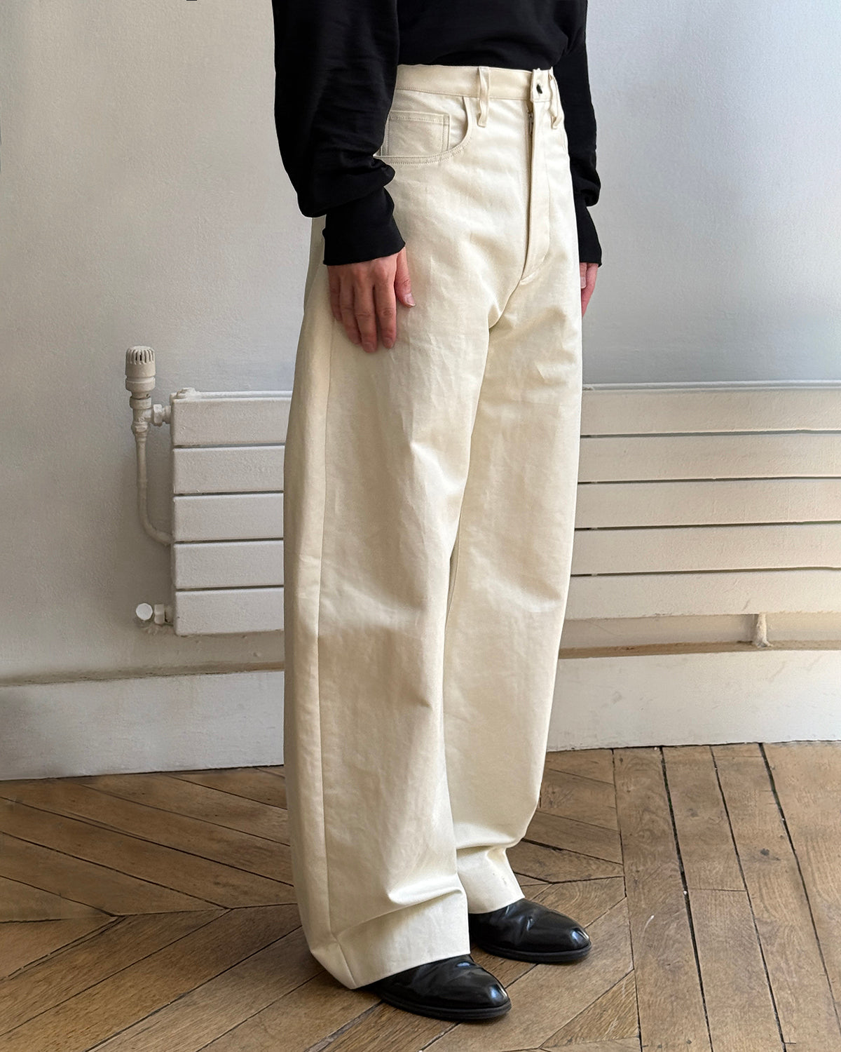 CREAM DOUBLE WEAVE COTTON ROUND PANTS