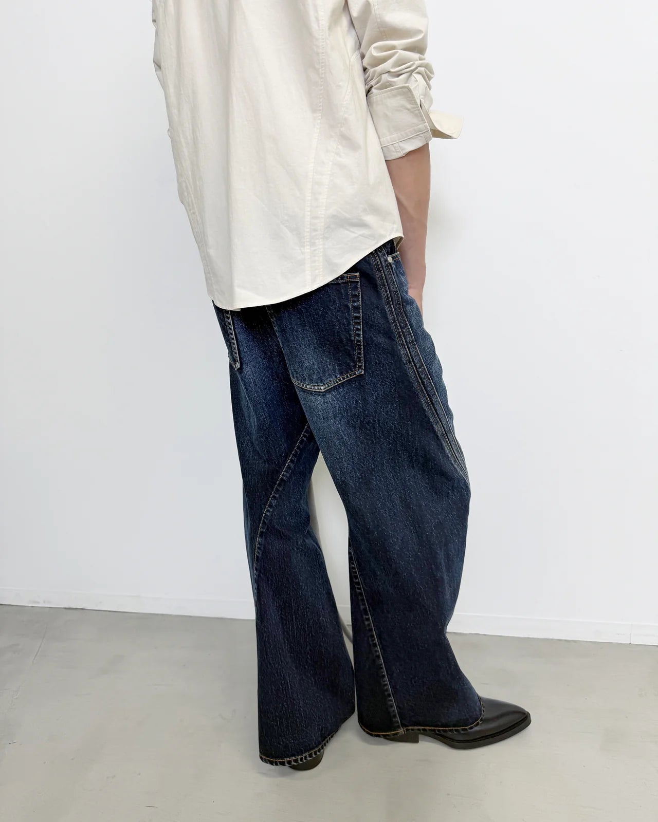 DARK FADED INDIGO 3D TWISTED WIDE LEG JEANS