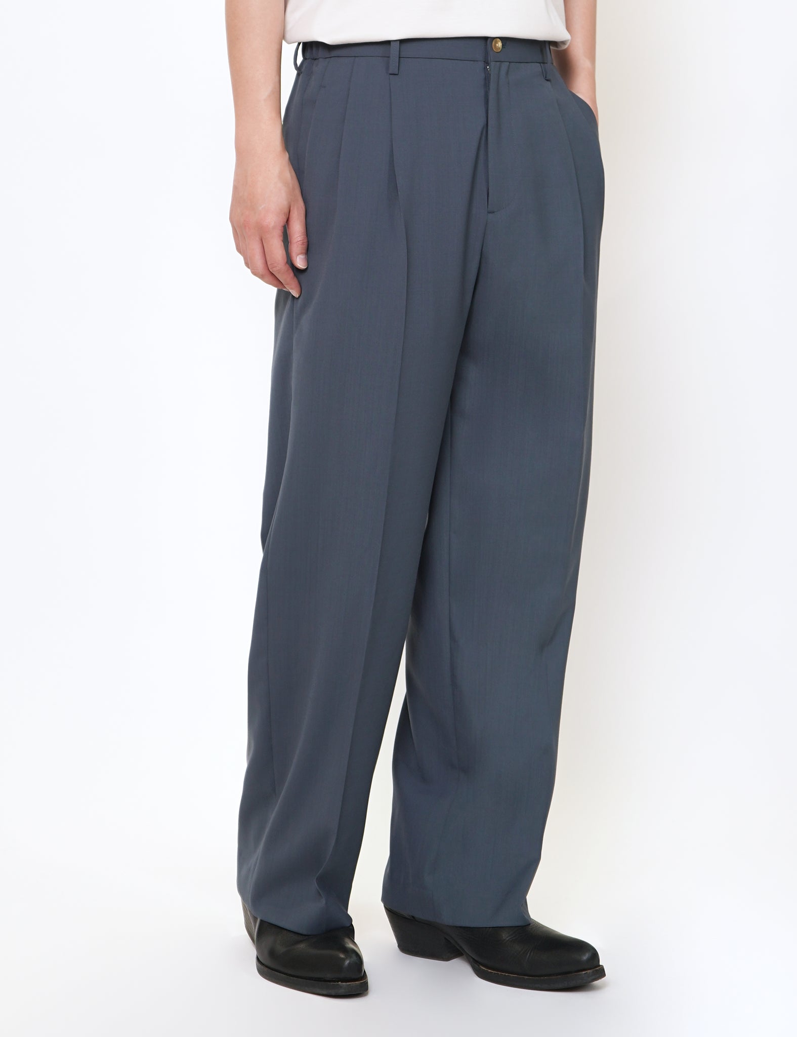 IRENISA BLUE GRAY TWO TUCKS WIDE PANTS – GRAPH LAYER