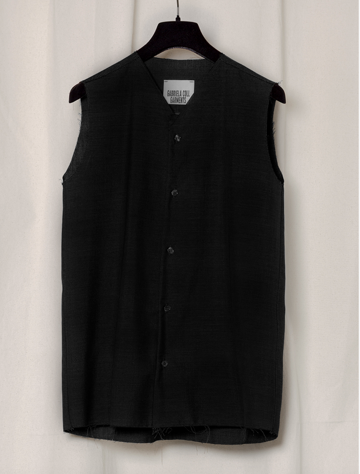 BLACK SUMMER WOOL SLEEVELESS SHIRT