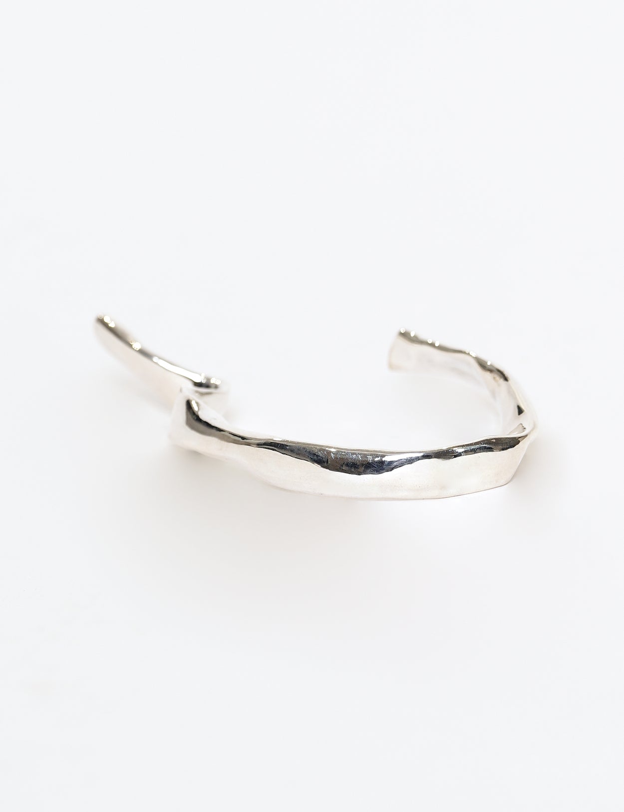 SILVER HAMMER-CRAFTED BANGLE (THICK)