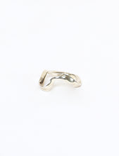 Load image into Gallery viewer, SILVER HAMMER-CRAFTED SQUARE TUBE RING B
