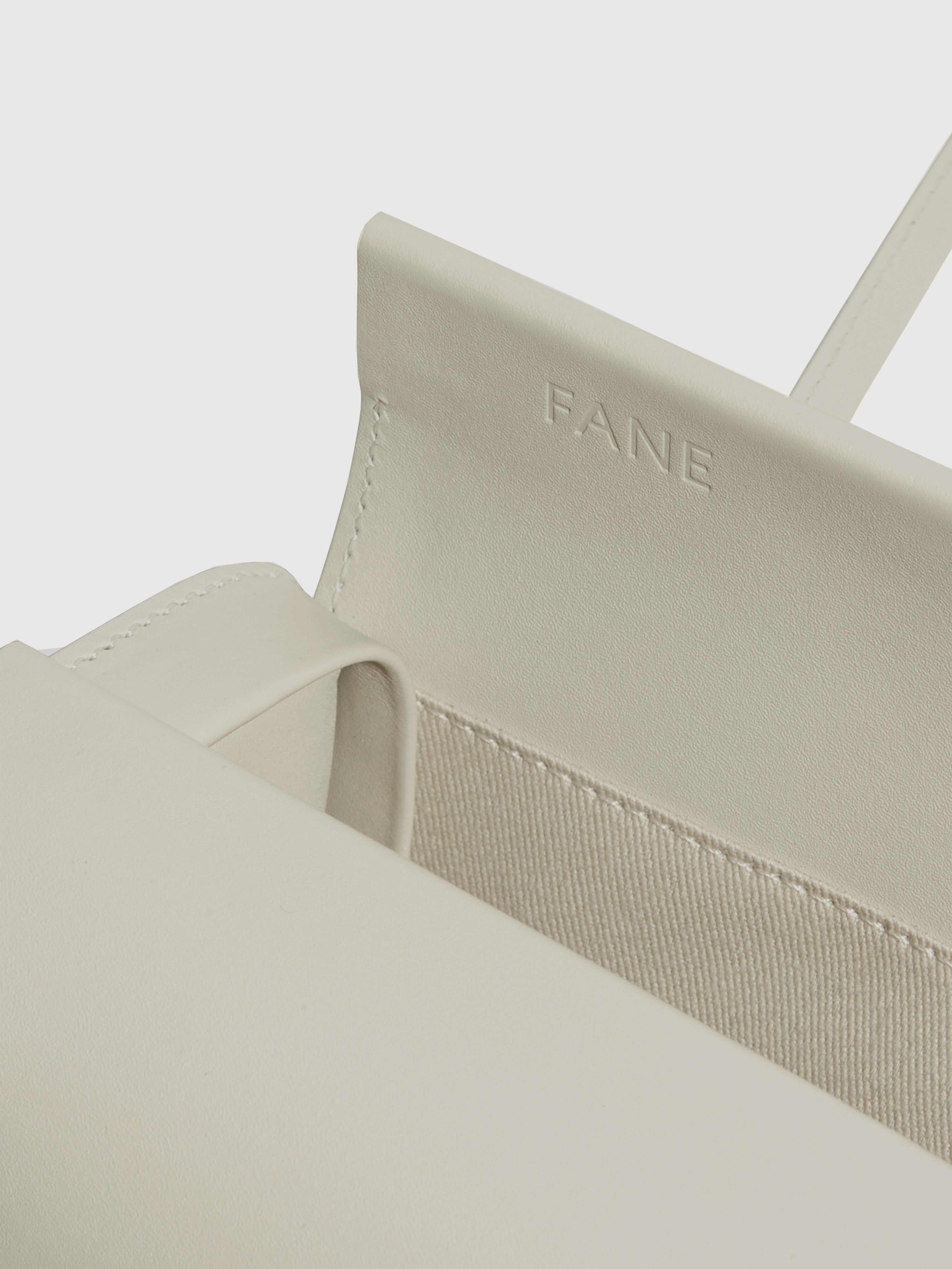 TOFU CALF LEATHER MIE BAG