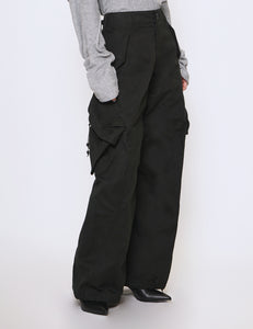 BLACK 3D TWISTED CARGO PANTS