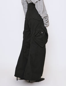 BLACK 3D TWISTED CARGO PANTS