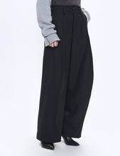 Load image into Gallery viewer, BLACK S-CURVED WIDE LEG UTILITY TROUSERS
