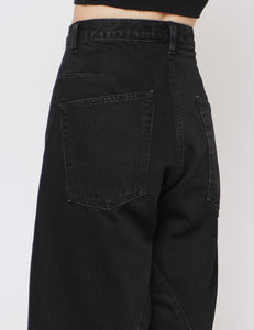 FADED BLACK 3D TWISTED REGULAR JEANS