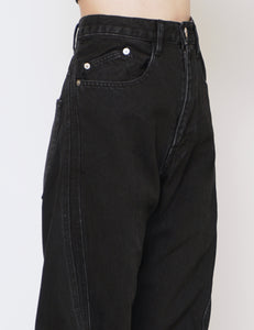 FADED BLACK 3D TWISTED REGULAR JEANS