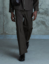 Load image into Gallery viewer, SAND CORDURA HERRINGBONE CAROL TROUSERS
