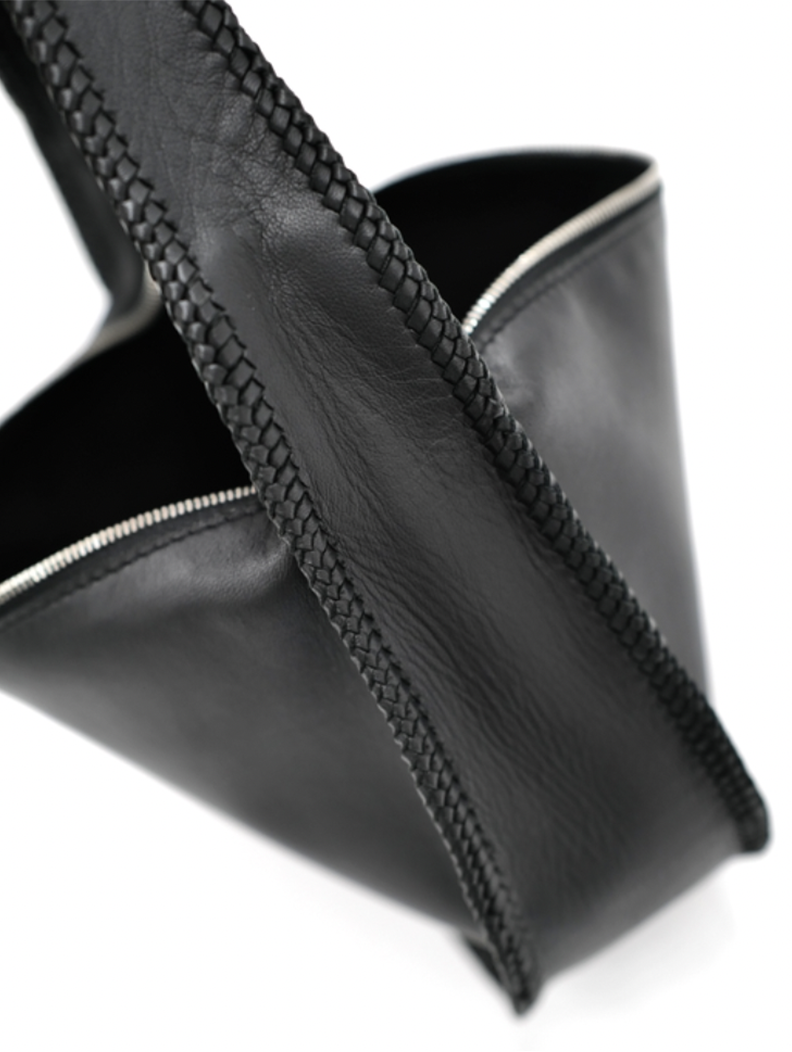 BLACK SHEEP LEATHER HALF MOON SHOULDER MINI BAG SC01