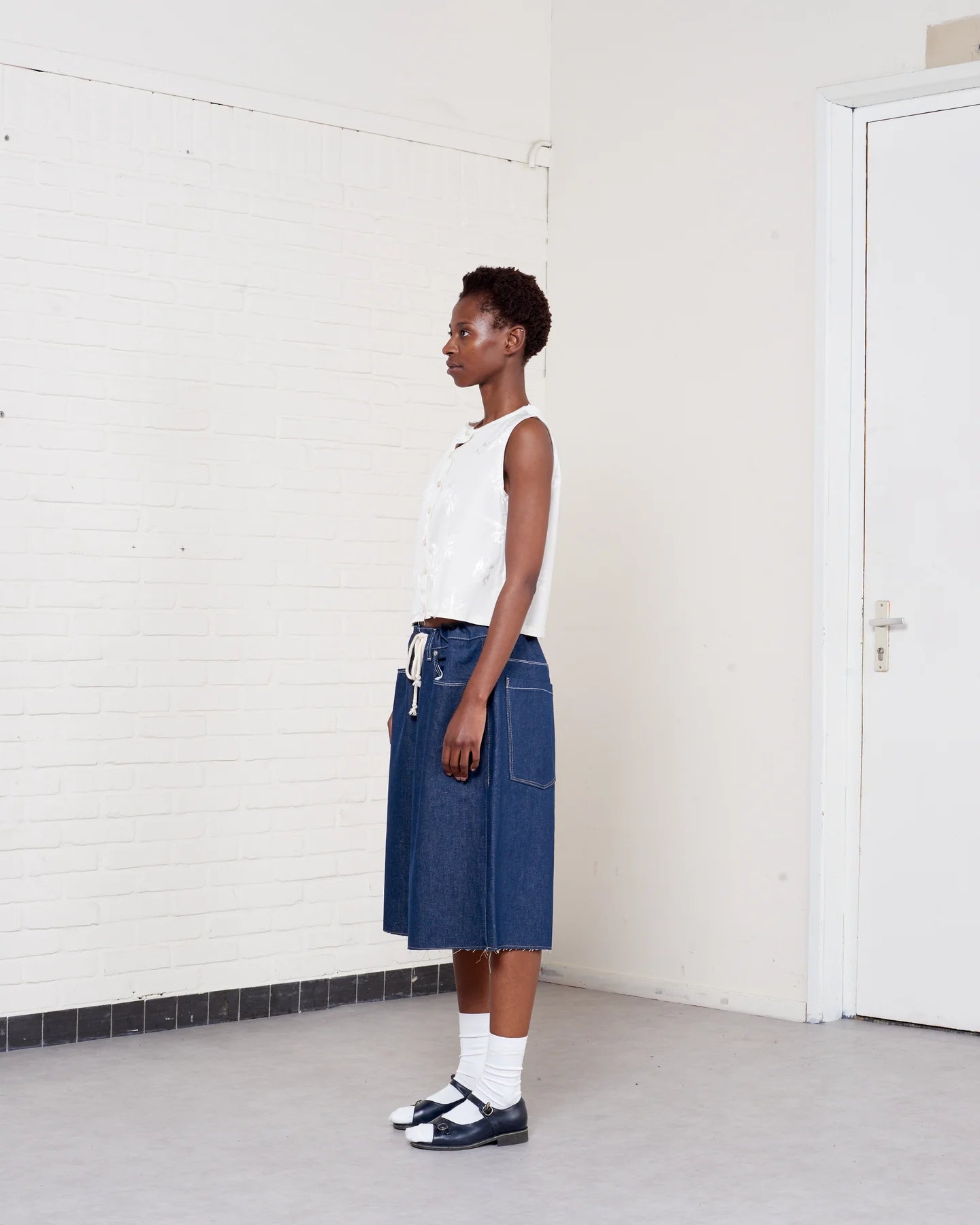 OFF-WHITE SQUARE TOP