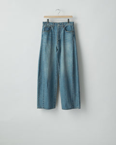 INDIGO DEFORMATION WIDE VINTAGE DENIM JEANS