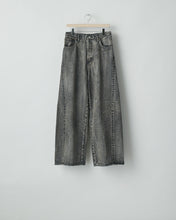 Load image into Gallery viewer, BLACK TWIST SEAM BAGGY VINTAGE DENIM JEANS
